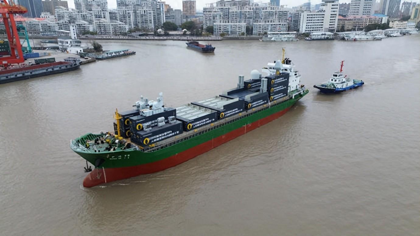 竞技宝app下载-集装箱船式辅助巡洋舰开始海试,舰载武装已恢复早期60单元垂发版